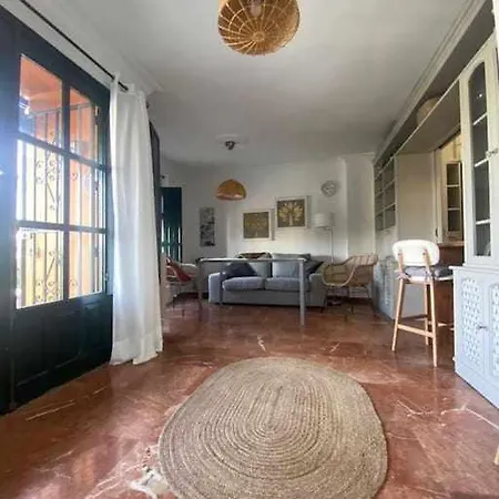 Con Vistas Al Rio Apartment *